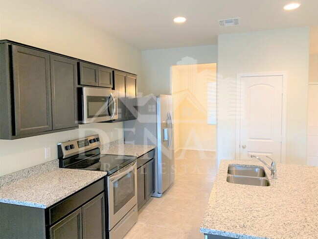 Building Photo - 36837 W Mediterranean Way