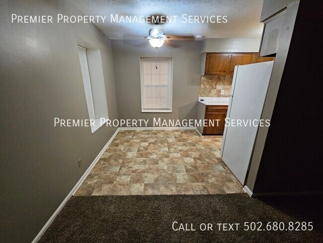 Building Photo - 2 Bedroom appartments with laundry hookups