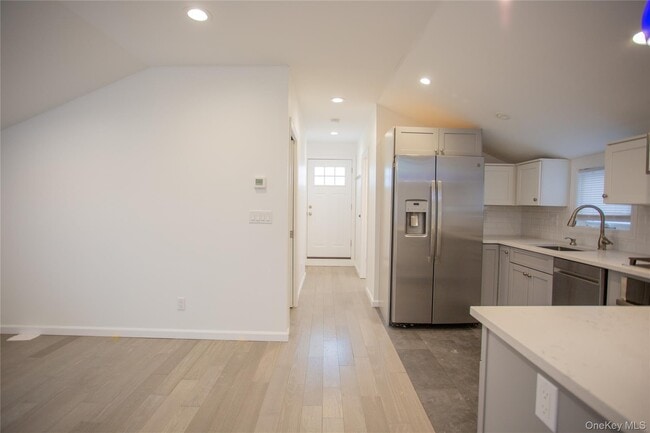 Building Photo - 105 Pacific Blvd