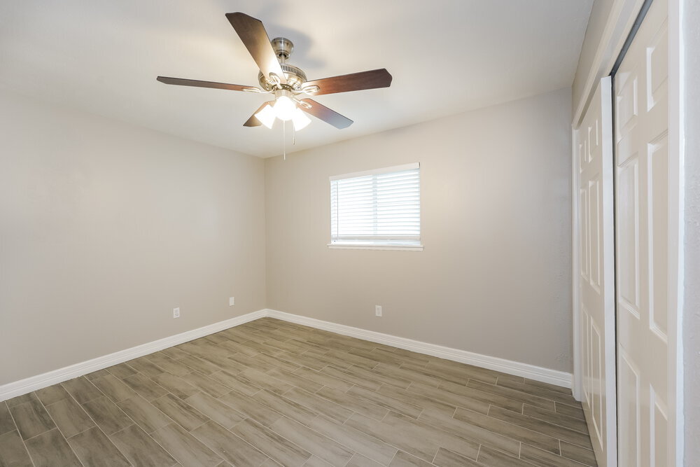 Building Photo - 15411 La Loma Dr