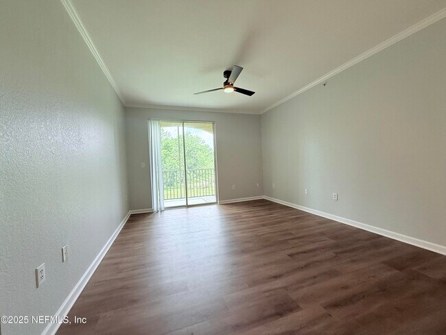 Building Photo - 440 S Villa San Marco Dr