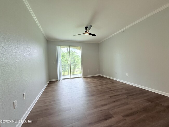 Building Photo - 440 S Villa San Marco Dr