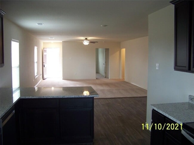 Building Photo - 217 Sunnymeade Ln