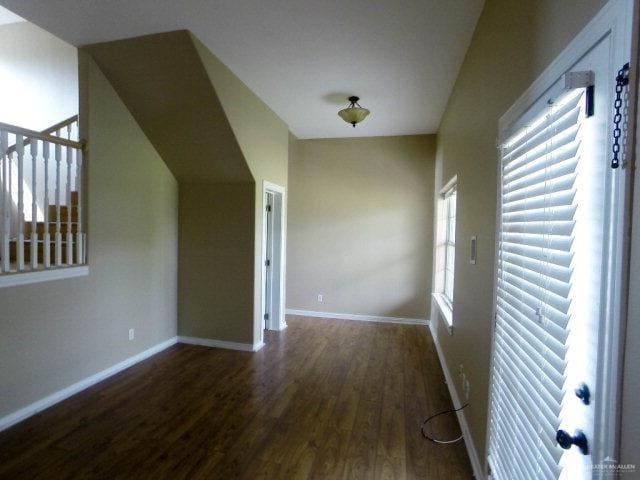 Building Photo - 15 San Saba St