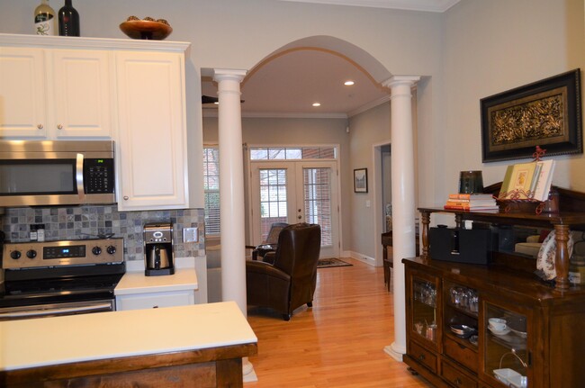 Building Photo - 408 Ashby Park Ln