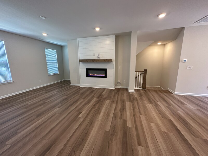 Building Photo - 15013 Camus Ct
