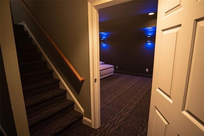 Building Photo - 3239 Mill Chase Cir SE