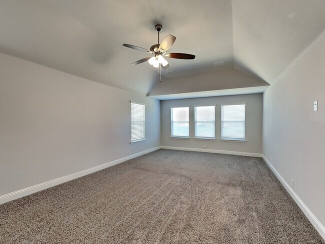 Building Photo - 1204 Sagewood Dr