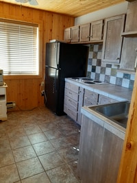 Building Photo - 1 Rainbow Ln