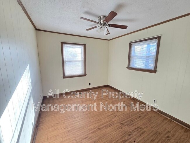 Building Photo - 2367 Graysville Rd