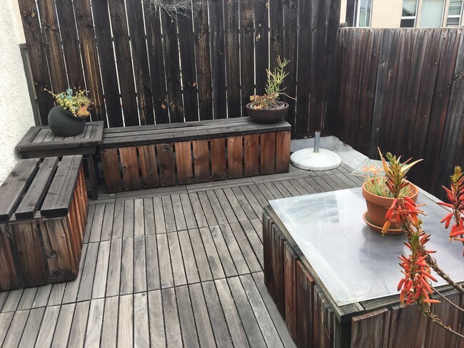 Outside private deck (access from bedroom) - 6107 Saturn St