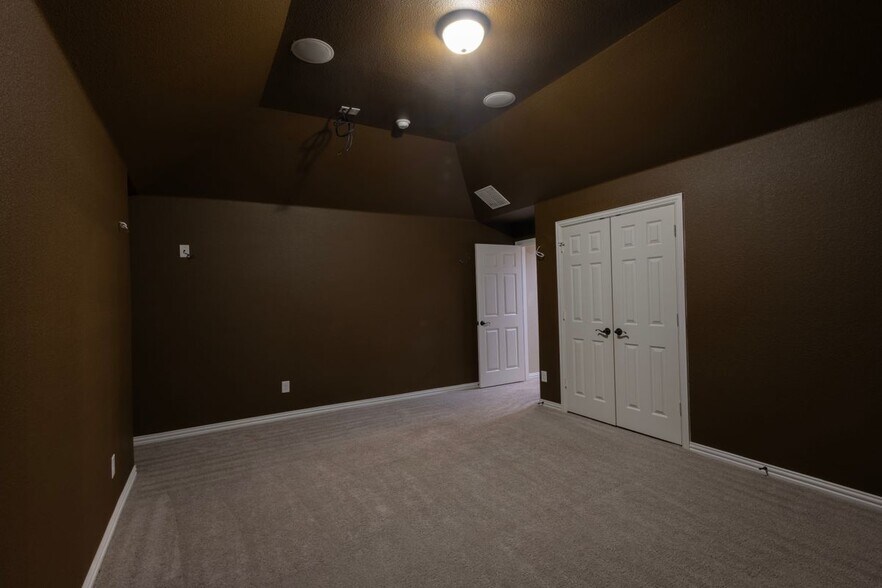 Building Photo - 12338 Belmeade Dr