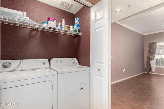 Building Photo - 3236 E Chandler Blvd