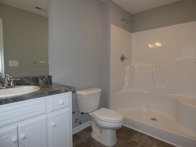 Building Photo - One Story 3 Bedroom 2 Bath Brand New