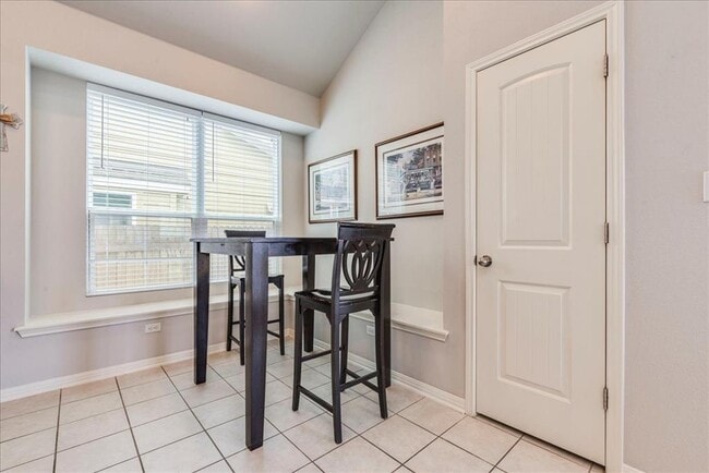 Building Photo - 147 Gambel Oak Way