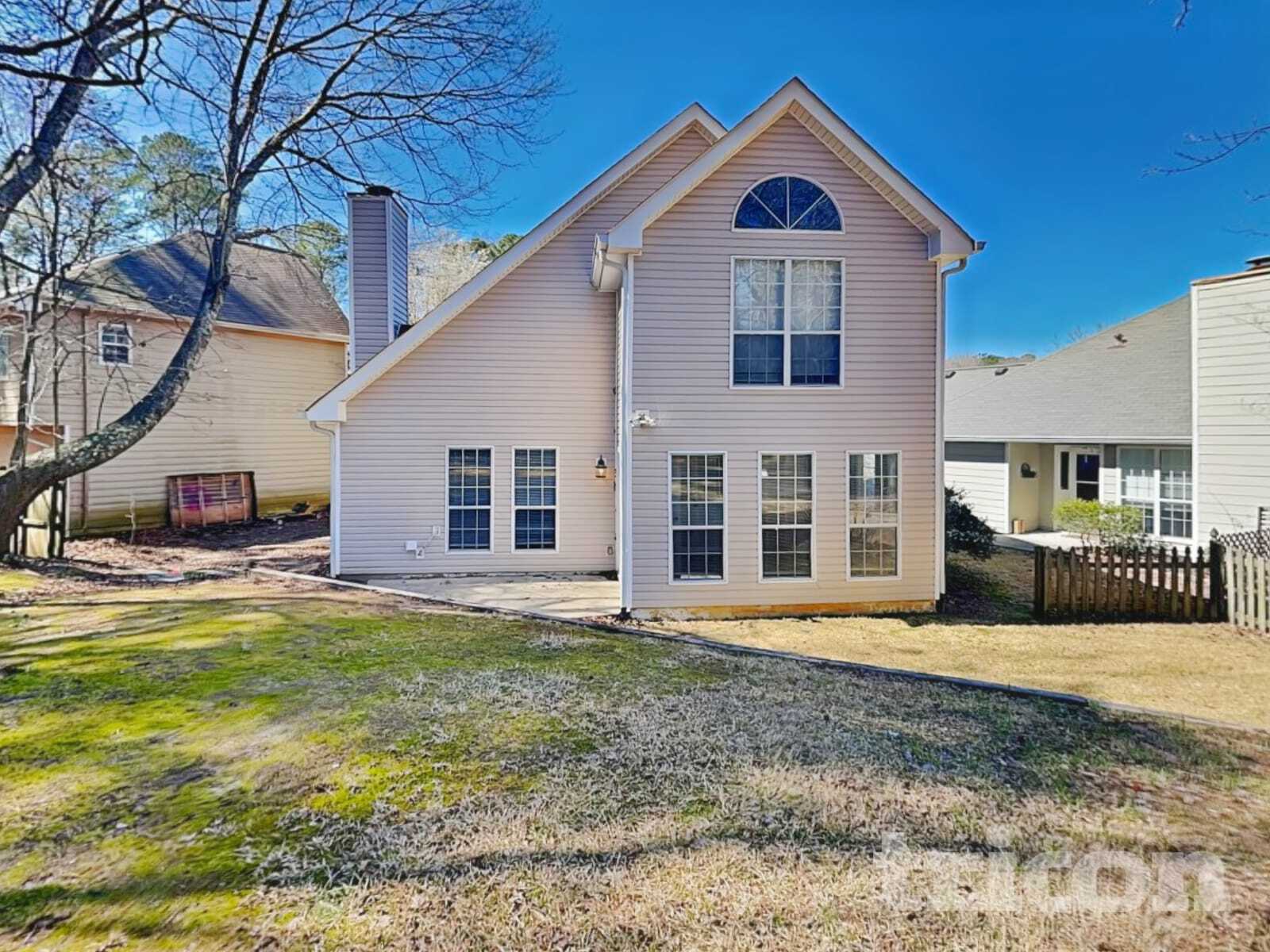 Building Photo - 55 Braelinn Creek Ct