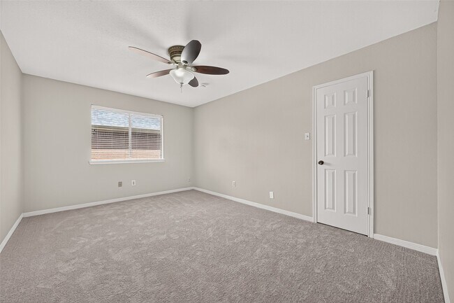 Building Photo - 2922 Cotton Stock Dr