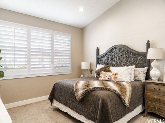 Building Photo - Amazing Six Bedroom Home, Draper, 3200 sq ...