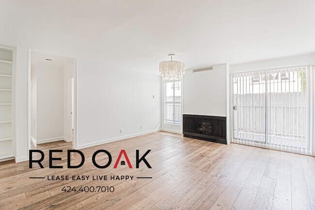 Primary Photo - 1033 3rd St