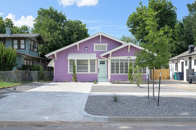 Building Photo - 1507 NW 28th St