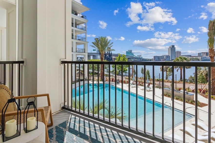 1BR, 1BA-758SF - Balcony - One Riverside