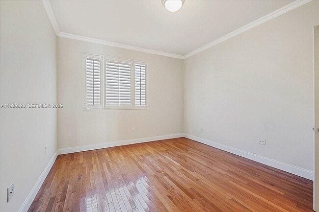 Building Photo - 1109 Campo Sano Ave