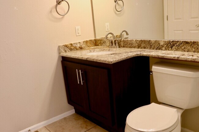 Building Photo - 4822 Tarcoola Ln
