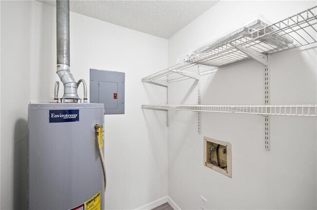 Building Photo - 4838 McCrary Rd