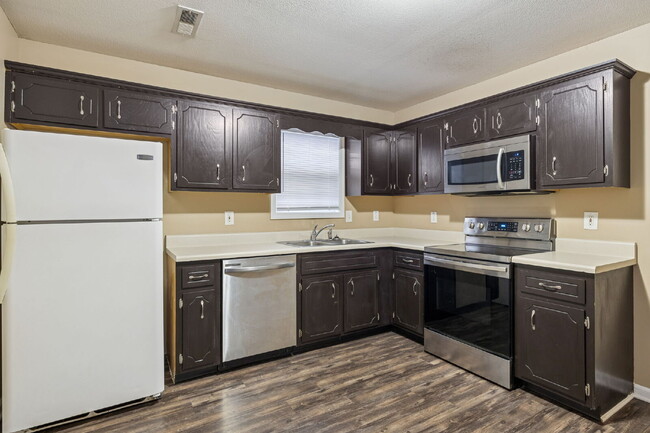 Building Photo - 269 B EXECUTIVE AVENUE