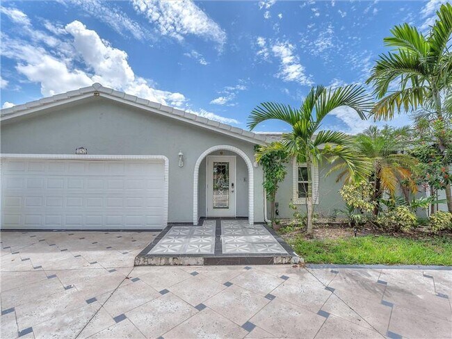 Building Photo - 11762 NW 26th Ct
