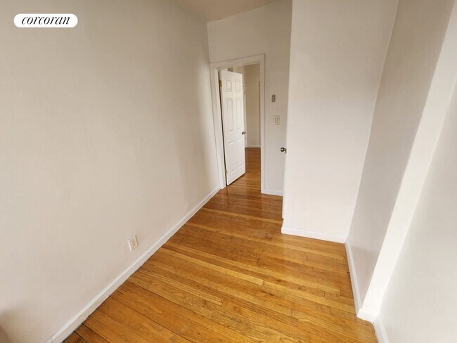 Building Photo - 304 W 147th St