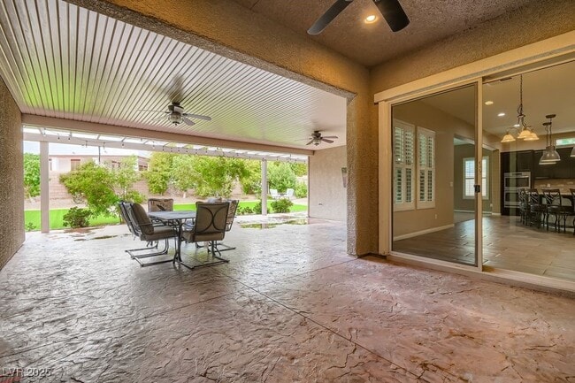 Building Photo - 6823 Willowcroft St