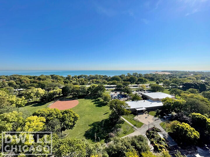 Building Photo - 4950 N Marine Dr