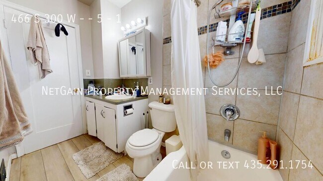 Building Photo - 466 S 300 W