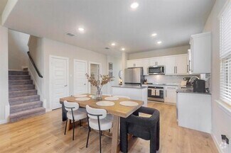 Building Photo - 3238 Baehr Dr