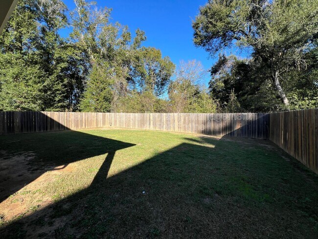 Building Photo - 3888 Ranch Rd