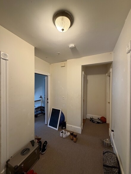 Building Photo - 62 Ridgemont St