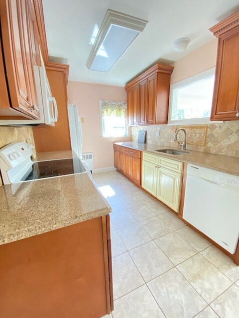 Building Photo - 6 Underhill Ave