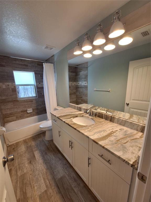 Building Photo - 132 David Blvd