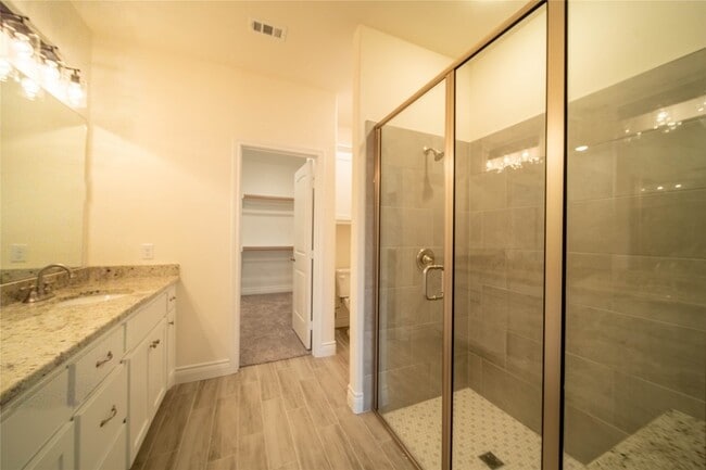 Building Photo - 8511 Christie Ln