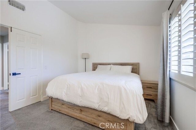 Building Photo - 26162 Canary Ct