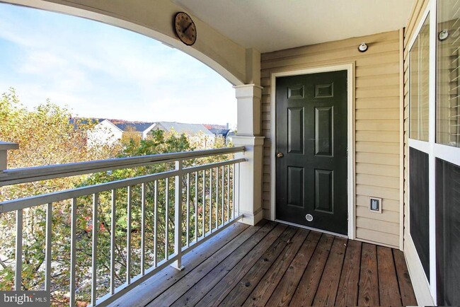 Building Photo - 5120 Grimm Dr