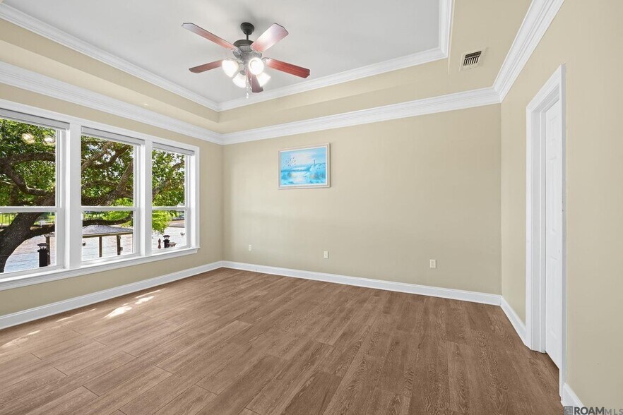Building Photo - 12066 River Highlands Dr