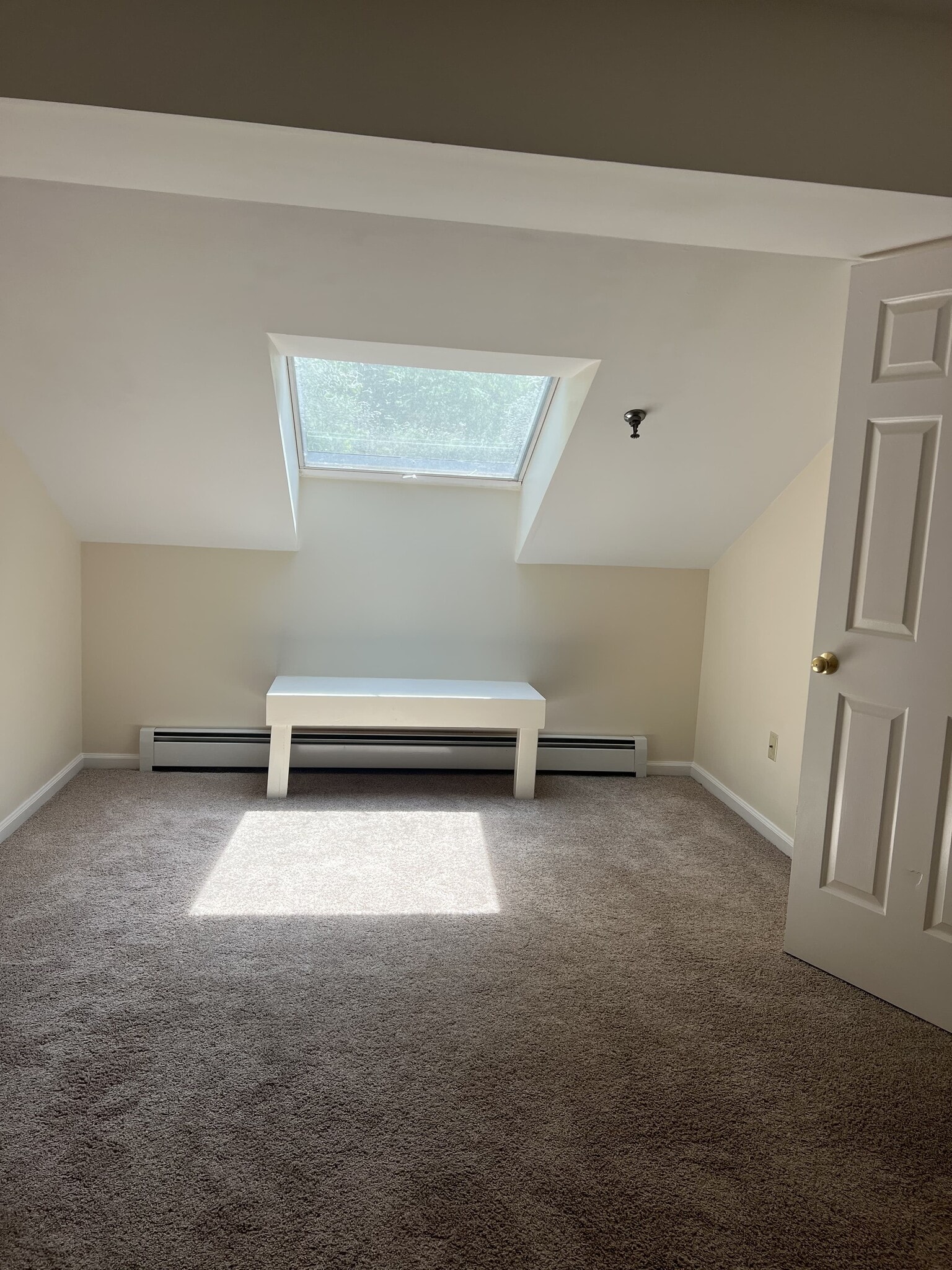 Building Photo - 277 Hildred Dr