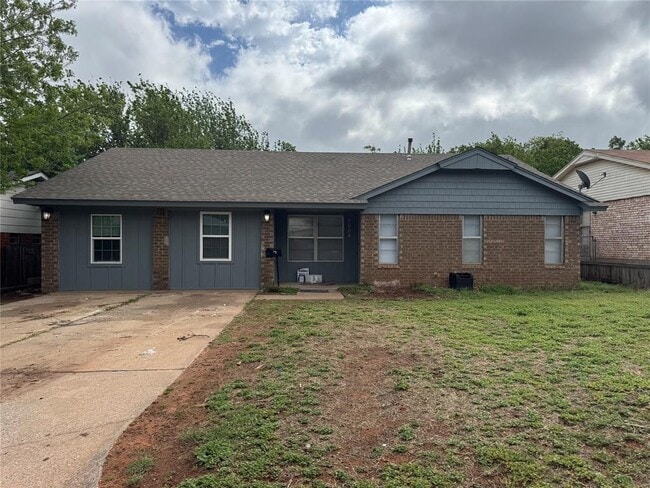 Building Photo - 5004 Brookdale Dr