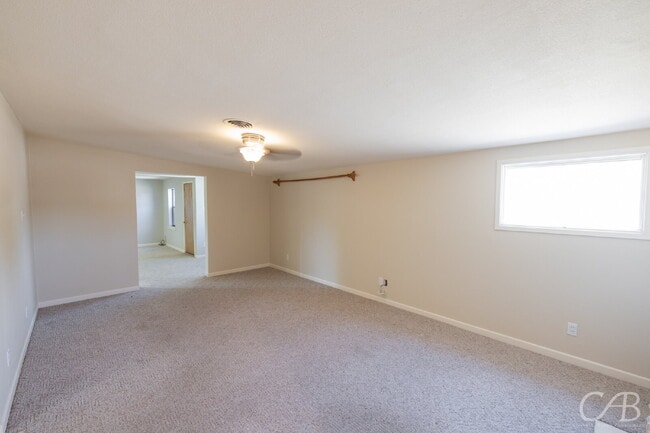 Building Photo - For  Lease