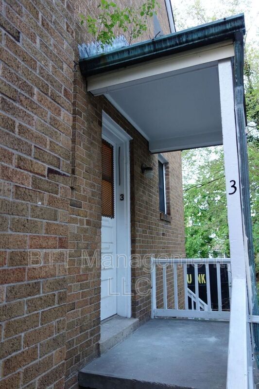 Building Photo - 7905 Flower Ave
