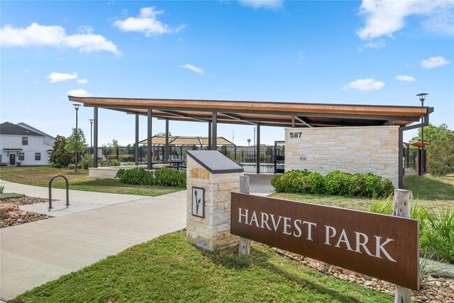 Building Photo - 180 Waterside Rd