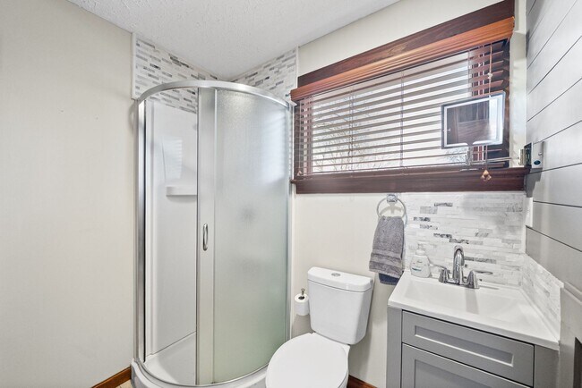 Building Photo - 4540 Canton Pike