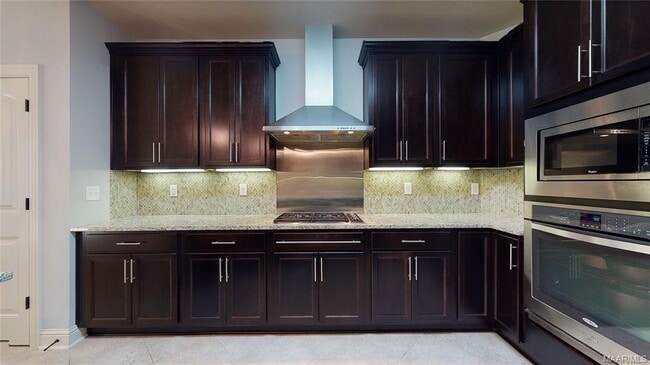 Building Photo - 9131 Thetford Way